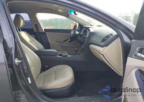 2015 Kia Optima Ex z USA, uszkodzony, nr VIN 5XXGN4A72FG514913